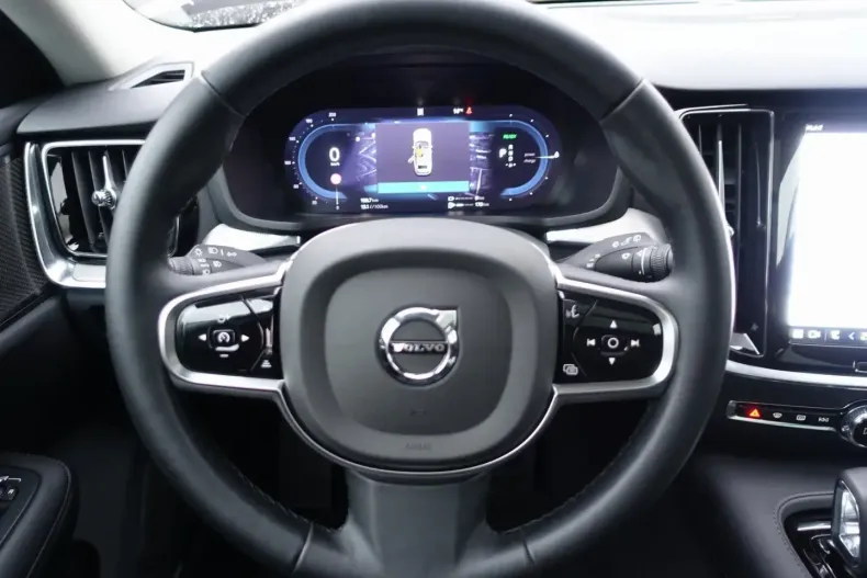 Volvo V60 din 2025 cu 15.406 km - oferta VOL155118 - foto 13