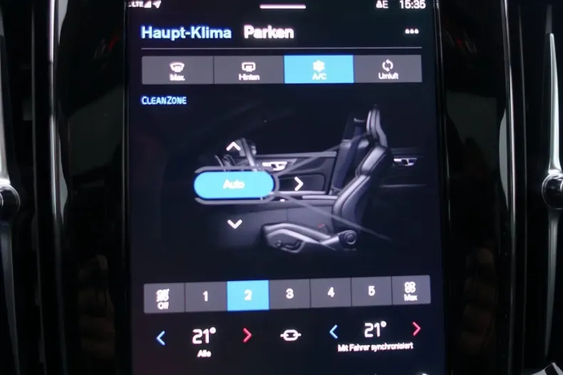 Volvo V60 din 2025 cu 15.406 km - oferta VOL155118 - foto 19