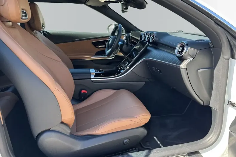 Mercedes-Benz CLE 300 din 2024 cu 16.500 km - oferta MER155121 - foto 10