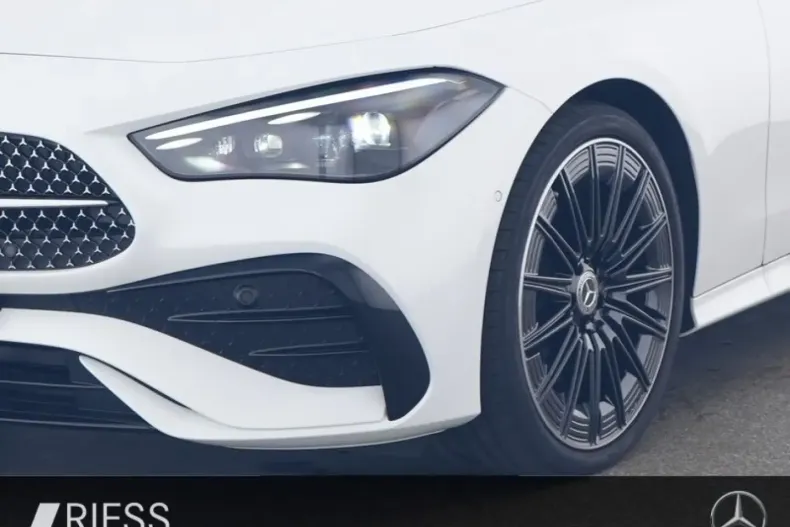 Mercedes-Benz CLE 300 din 2024 cu 12.198 km - oferta MER155124 - foto 3