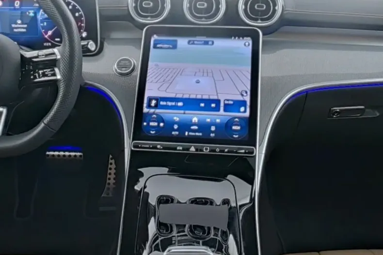 Mercedes-Benz CLE 300 din 2023 cu 9.384 km - oferta MER155125 - foto 7