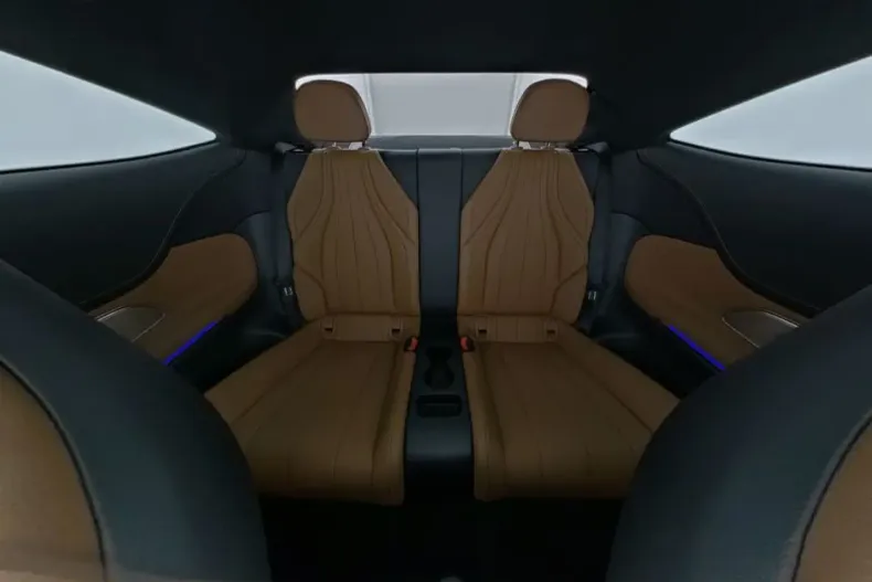 Mercedes-Benz CLE 300 din 2023 cu 9.384 km - oferta MER155125 - foto 8