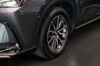 Lexus NX 450h din 2022 cu 53.804 km - oferta LEX155131 - foto 8