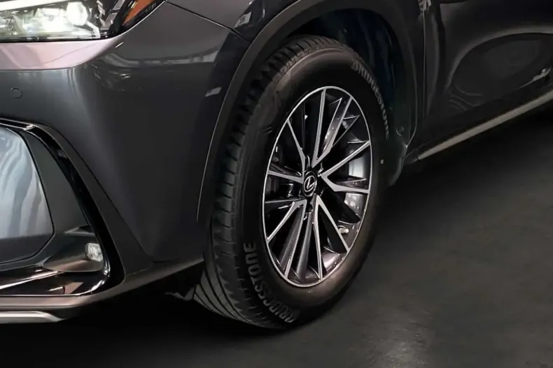 Lexus NX 450h din 2022 cu 53.804 km - oferta LEX155131 - foto 8
