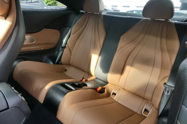 Mercedes-Benz CLE 450 din 2024 cu 3.001 km - oferta MER155134 - foto 10