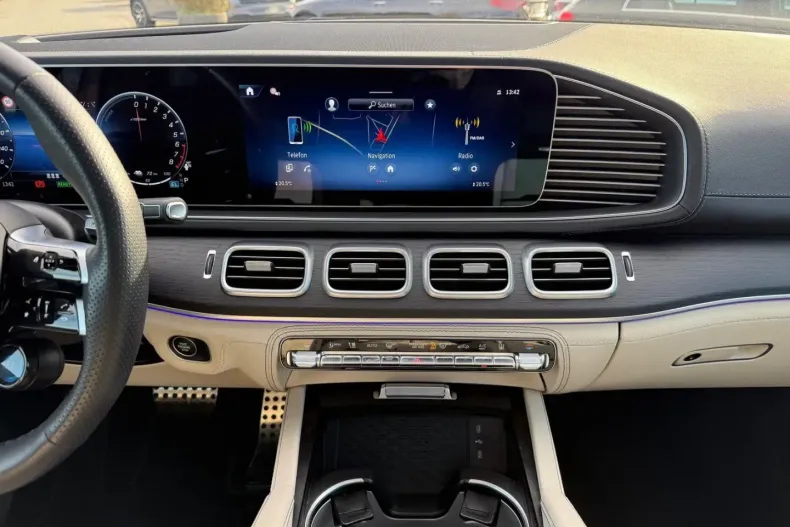 Mercedes-Benz GLE 53 AMG din 2024 cu 18.655 km - oferta MER155144 - foto 13