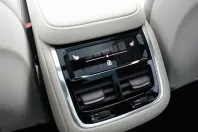 Volvo XC90 din 2024 cu 14.550 km - oferta VOL155145 - foto 10