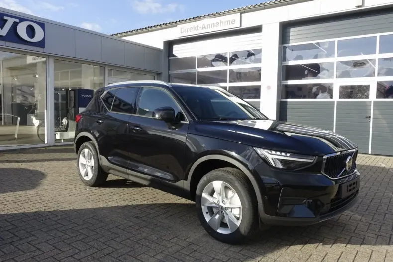 Volvo XC40 din 2024 cu 9.450 km - oferta VOL155146 - foto 8