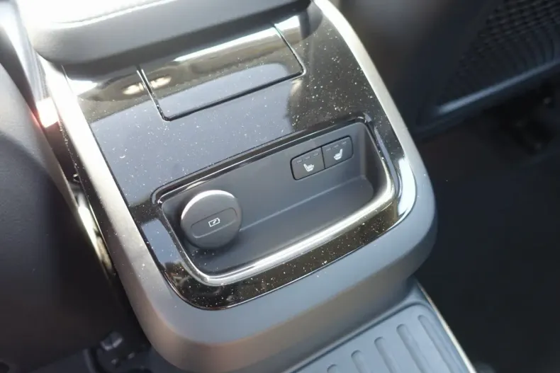 Volvo S60 din 2024 cu 27.050 km - oferta VOL155147 - foto 18