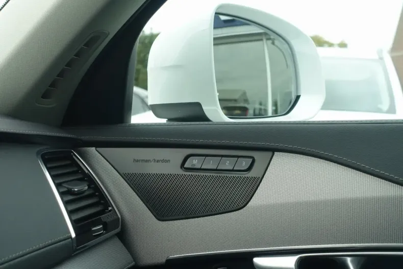 Volvo XC90 din 2024 cu 16.700 km - oferta VOL155148 - foto 15