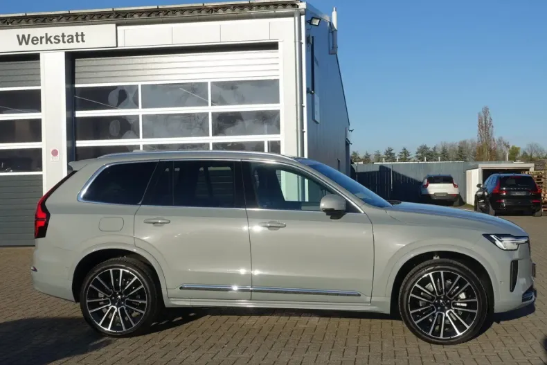 Volvo XC90 din 2025 cu 5.070 km - oferta VOL155149 - foto 7