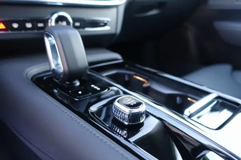 Volvo S90 din 2024 cu 26.071 km - oferta VOL155150 - foto 22