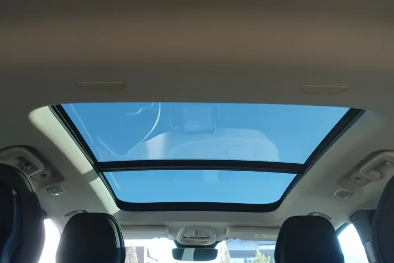 Volvo XC90 din 2025 cu 27.506 km - oferta VOL155151 - foto 28