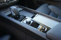 Volvo XC60 din 2025 cu 24.200 km - oferta VOL155152 - foto 21