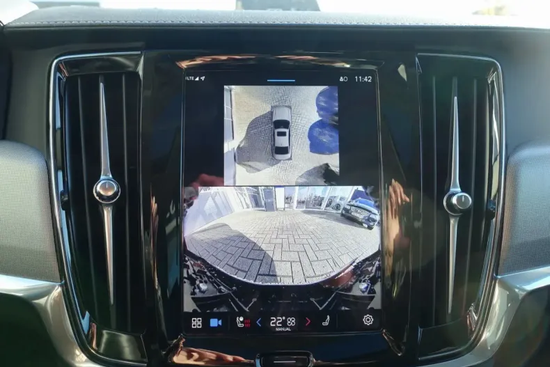 Volvo S90 din 2024 cu 21.500 km - oferta VOL155155 - foto 15