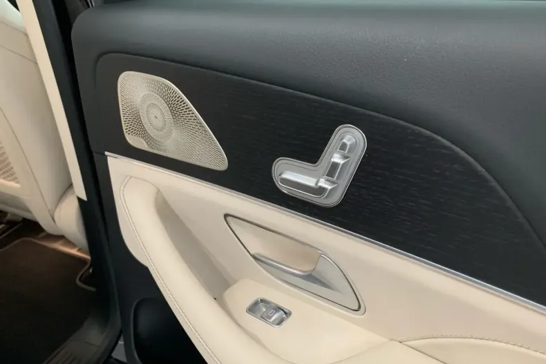 Mercedes-Benz GLE 450 din 2025 cu 15.826 km - oferta MER155179 - foto 15