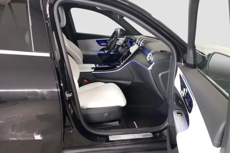 Mercedes-Benz GLC 200 din 2024 cu 17.900 km - oferta MER155184 - foto 22