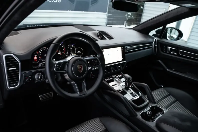 Porsche Cayenne din 2023 cu 21.500 km - oferta POR155189 - foto 4