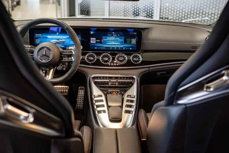 Mercedes-Benz AMG GT S din 2024 cu 3.162 km - oferta MER155190 - foto 6