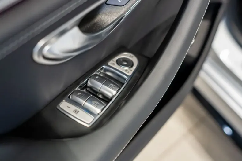 Mercedes-Benz AMG GT S din 2024 cu 3.162 km - oferta MER155190 - foto 21