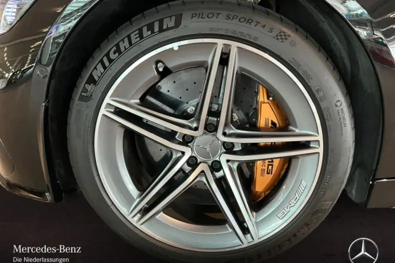 Mercedes-Benz AMG GT din 2024 cu 7.189 km - oferta MER155192 - foto 13