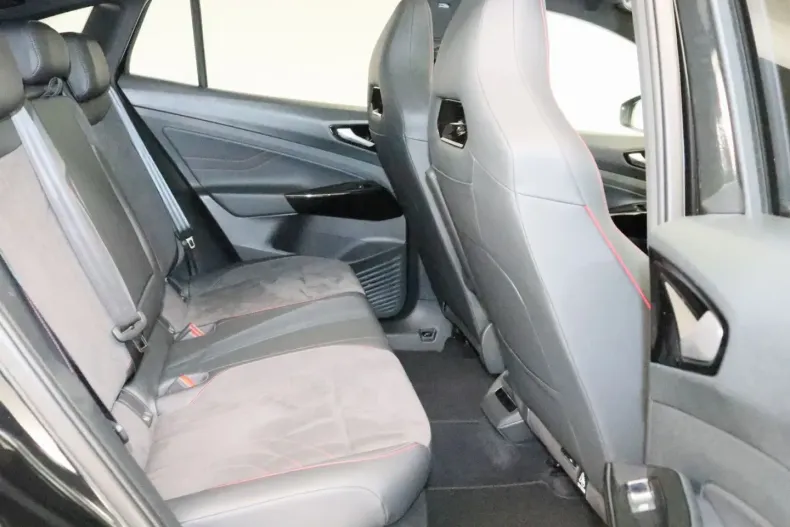 Volkswagen ID.5 din 2023 cu 50.346 km - oferta VOL155197 - foto 7