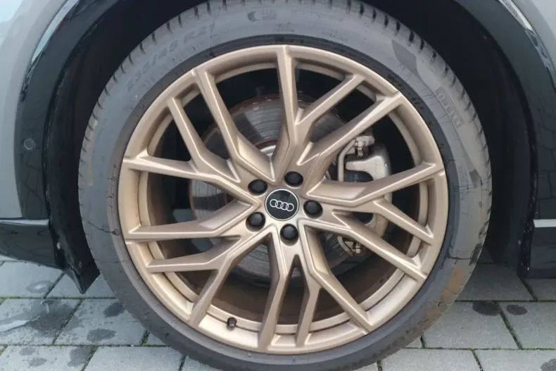 Audi Q4 e-tron din 2023 cu 43.850 km - oferta AUD155198 - foto 9