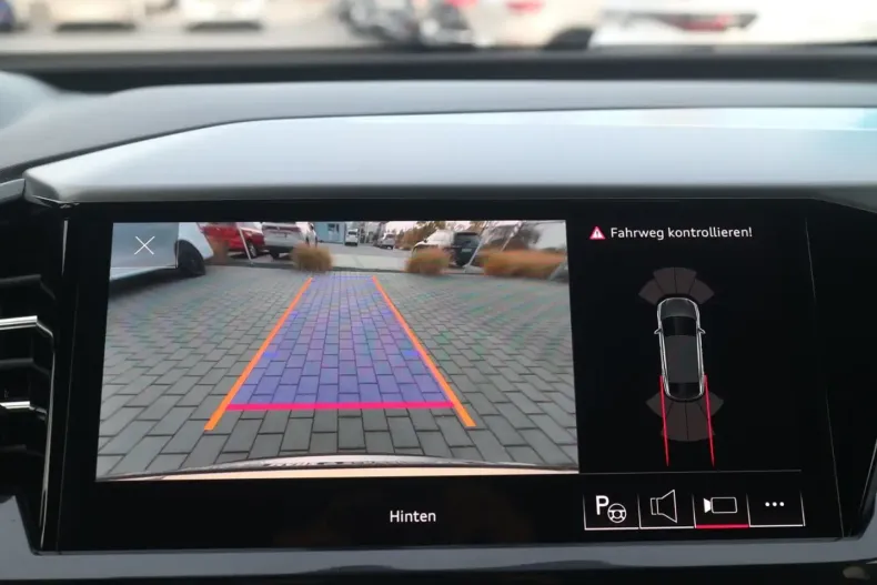 Audi Q4 e-tron din 2023 cu 43.850 km - oferta AUD155198 - foto 13