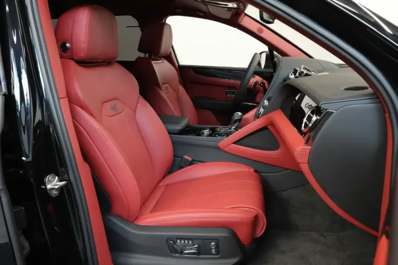 Bentley Bentayga din 2025 cu 5.000 km - oferta BEN155200 - foto 13