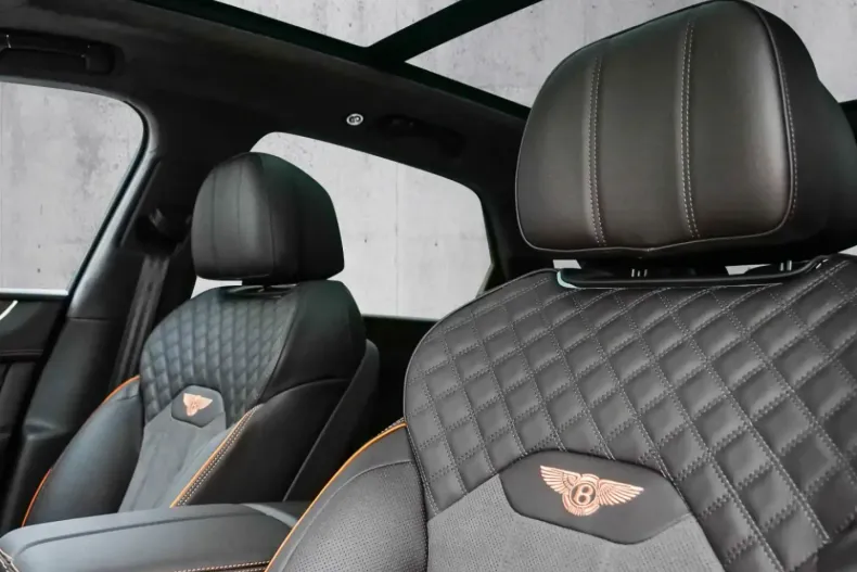 Bentley Bentayga din 2025 cu 7.200 km - oferta BEN155201 - foto 2