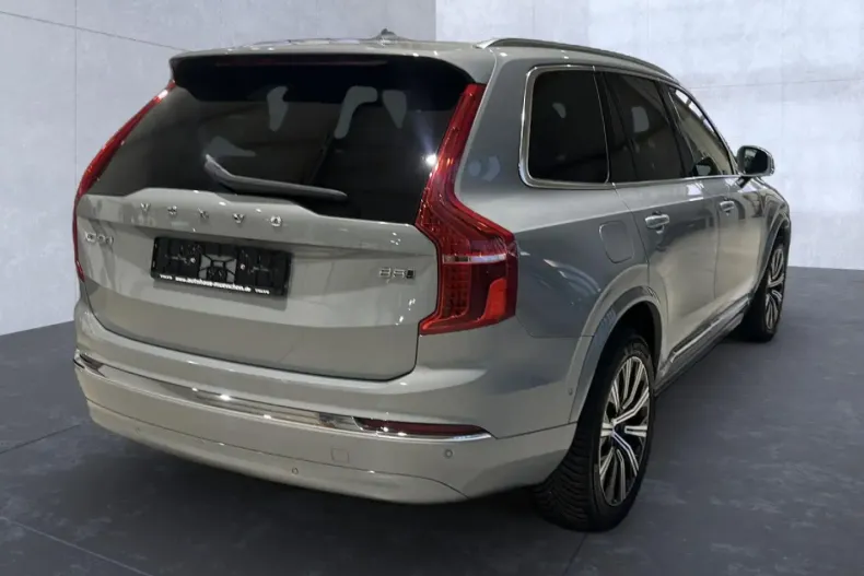 Volvo XC90 din 2023 cu 38.500 km - oferta VOL155203 - foto 3