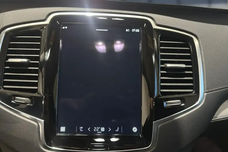 Volvo XC90 din 2023 cu 38.500 km - oferta VOL155203 - foto 8