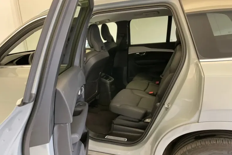 Volvo XC90 din 2024 cu 67.932 km - oferta VOL155204 - foto 7