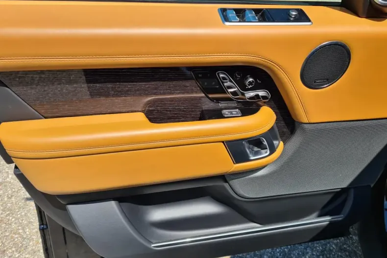 Land Rover Range Rover din 2020 cu 84.317 km - oferta LAN155208 - foto 13