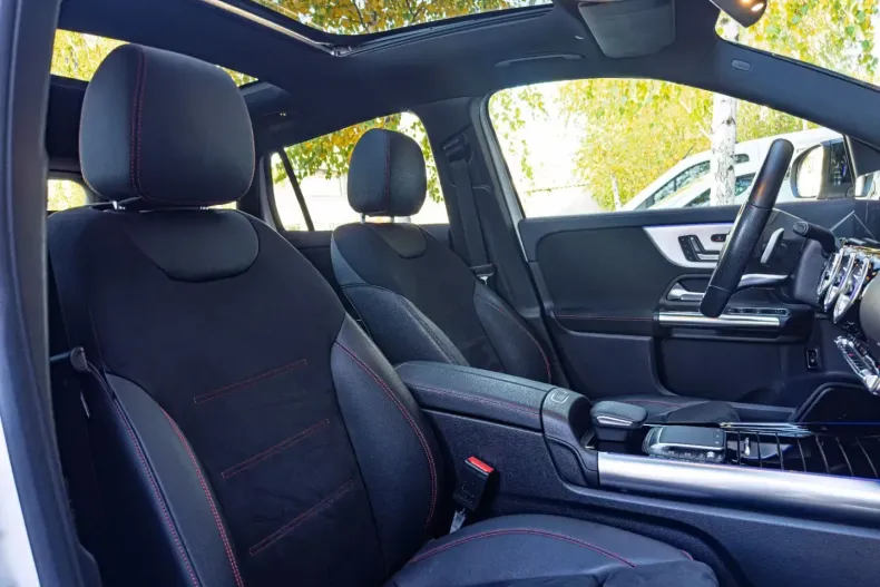 Mercedes-Benz EQA din 2021 cu 45.000 km - oferta MER155209 - foto 14