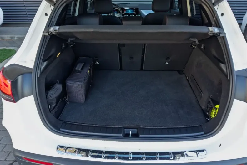 Mercedes-Benz EQA din 2021 cu 45.000 km - oferta MER155209 - foto 24