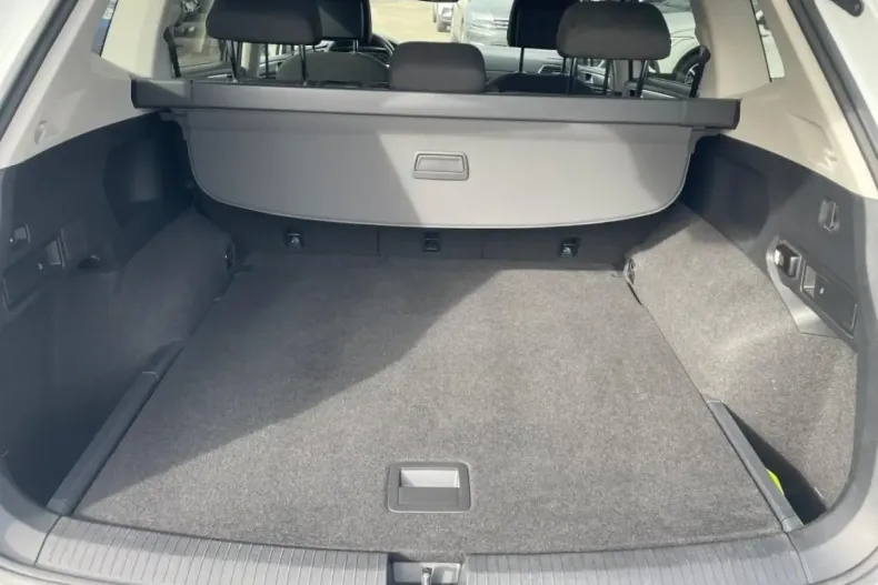 Volkswagen Tiguan Allspace din 2022 cu 49.569 km - oferta VOL155214 - foto 14