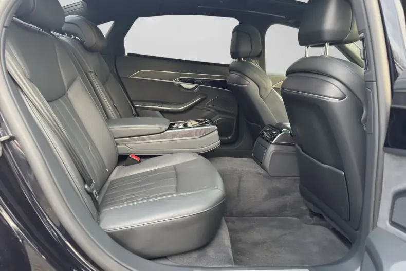 Audi A8 din 2024 cu 69.732 km - oferta AUD155219 - foto 5