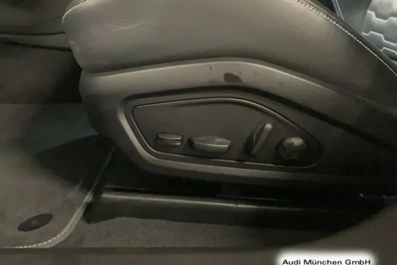 Audi RS e-tron GT din 2022 cu 61.719 km - oferta AUD155220 - foto 13