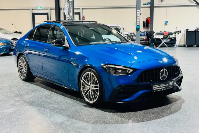 Mercedes-Benz C 43 AMG din 2023 cu 22.100 km - oferta MER155226 - foto 1