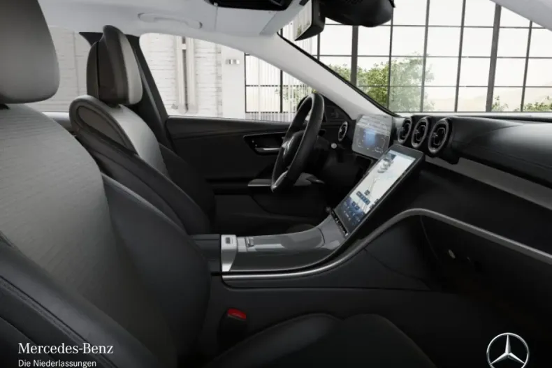 Mercedes-Benz C 300 din 2024 cu 7.141 km - oferta MER155227 - foto 9