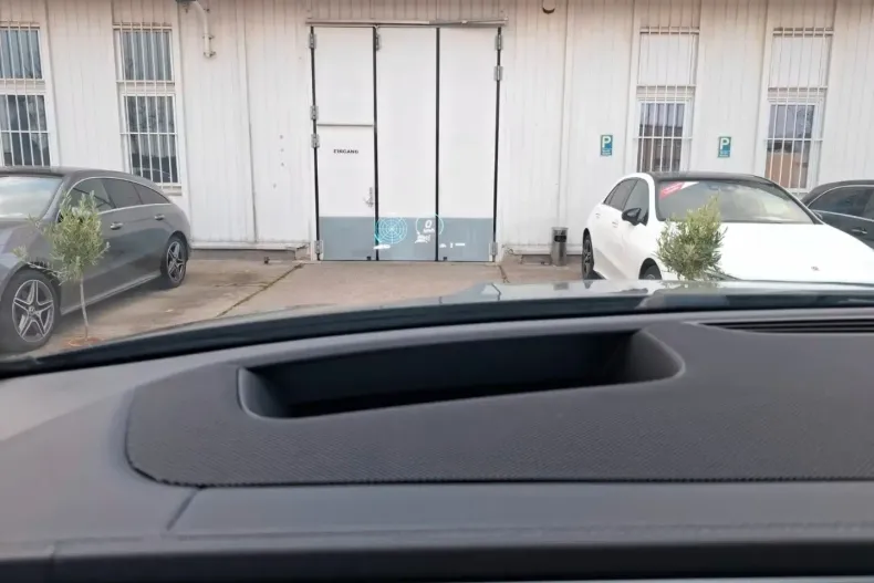 Mercedes-Benz GLE 400 din 2023 cu 47.777 km - oferta MER155230 - foto 20