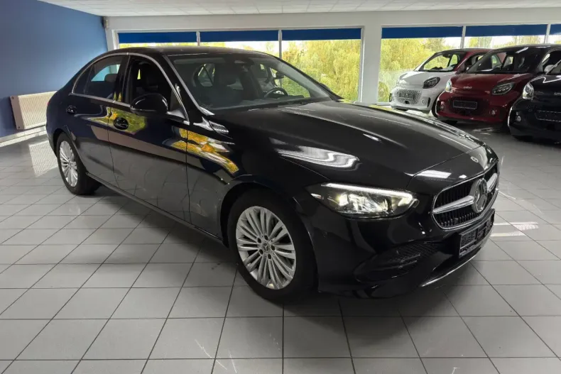 Mercedes-Benz C 180 din 2024 cu 23.227 km - oferta MER155236 - foto 3