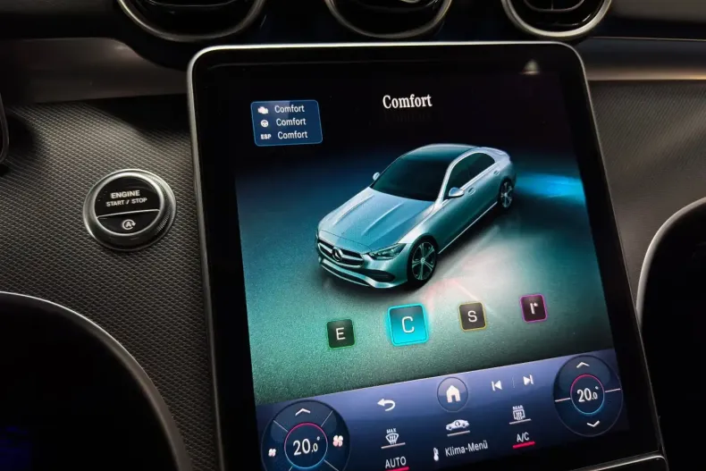 Mercedes-Benz C 180 din 2024 cu 23.227 km - oferta MER155236 - foto 19