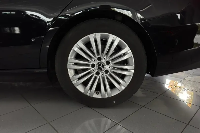 Mercedes-Benz C 180 din 2024 cu 23.227 km - oferta MER155236 - foto 31