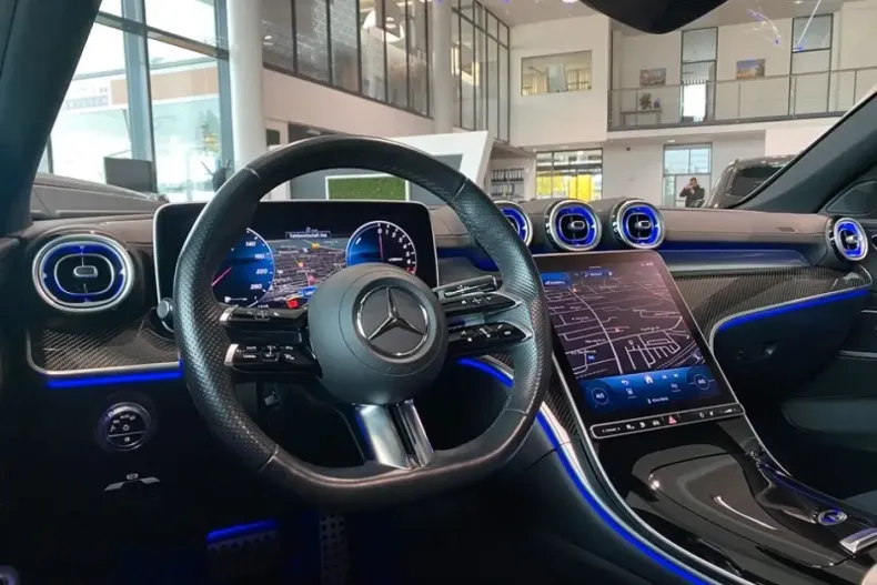 Mercedes-Benz C 300 din 2023 cu 48.617 km - oferta MER155239 - foto 7