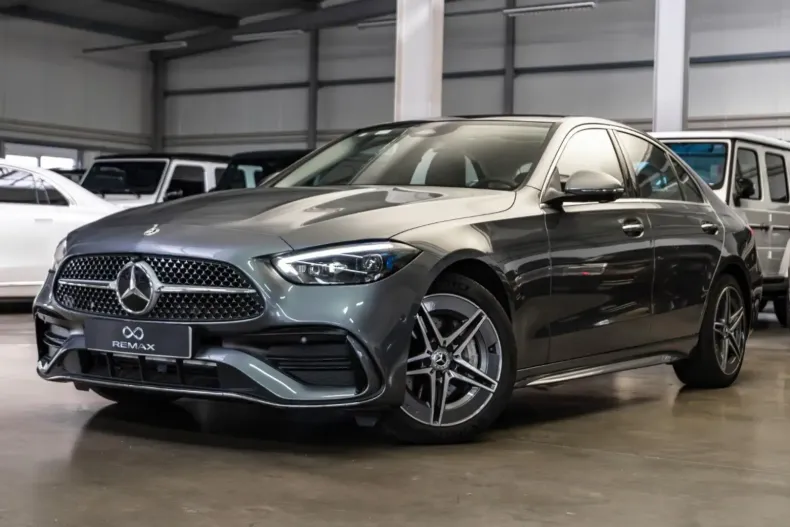 Mercedes-Benz C 300 din 2025 cu 17.258 km - oferta MER155241 - foto 1