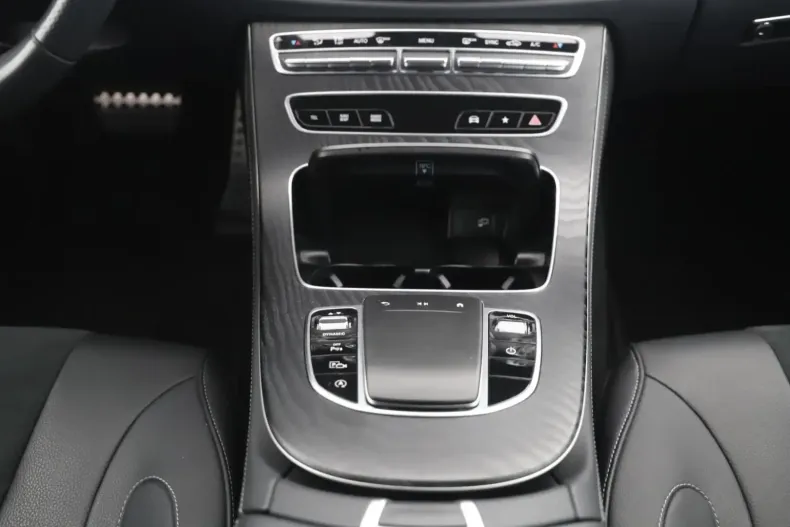 Mercedes-Benz CLS 350 din 2023 cu 48.771 km - oferta MER155243 - foto 8