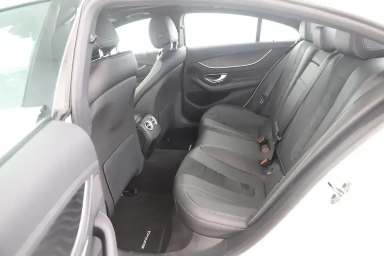 Mercedes-Benz CLS 350 din 2023 cu 48.771 km - oferta MER155243 - foto 13