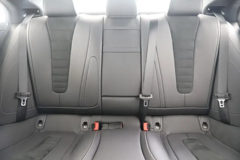 Mercedes-Benz CLS 350 din 2023 cu 48.771 km - oferta MER155243 - foto 14